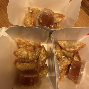 Momo's Cafe - Fried Beef Dumplings(6 pieces) - Asian Fusion Near Me - Washington, DC, District of Columbia Momo's Cafe - Fried Beef Dumplings(6 pieces) - Asian Fusion Near Me - Washington, DC, District of Columbia