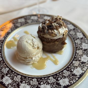 Bohanan's Prime Steak and Seafood - Bread pudding - Steakhouses Near Me - San Antonio, Texas Bohanan's Prime Steak and Seafood - Bread pudding - Steakhouses Near Me - San Antonio, Texas