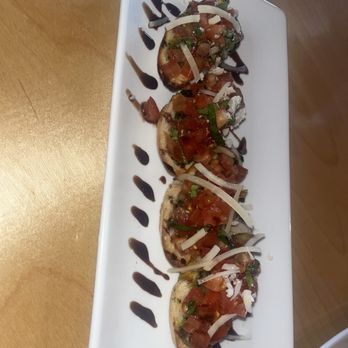 Dom De Luca's Restaurant - Italian Near Me - Waimea, Hawaii