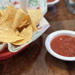 Chico's Mexican Restaurant - Chips & Salsa