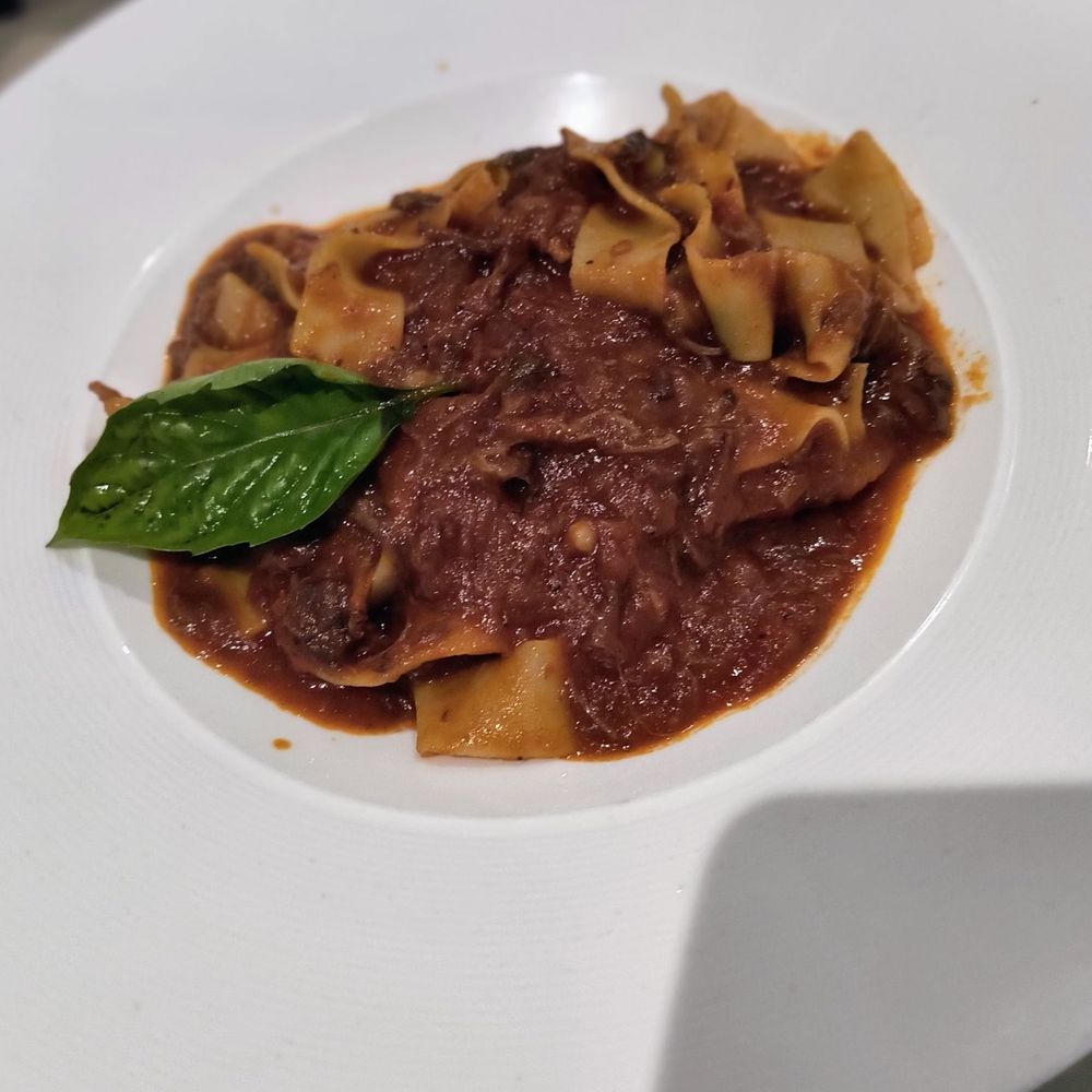 Limoncello Naples - Short rib papardelle - Italian Near Me - Naples, Florida Limoncello Naples - Short rib papardelle - Italian Near Me - Naples, Florida