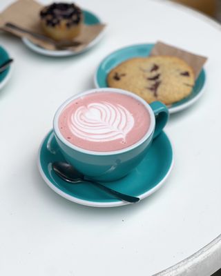Yellow Tucan Coffee by null