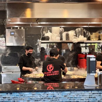 Yummy Bowl - They back there whipping the wrist. - Chinese Near Me - Louisville, Kentucky Yummy Bowl - They back there whipping the wrist. - Chinese Near Me - Louisville, Kentucky