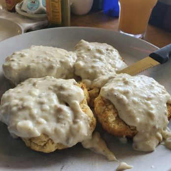 Sara's Kitchen - Biscuits and gravy - Breakfast & Brunch Near Me - Palm Beach Gardens, Florida Sara's Kitchen - Biscuits and gravy - Breakfast & Brunch Near Me - Palm Beach Gardens, Florida