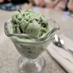 Oberweis Ice Cream and Dairy Store
