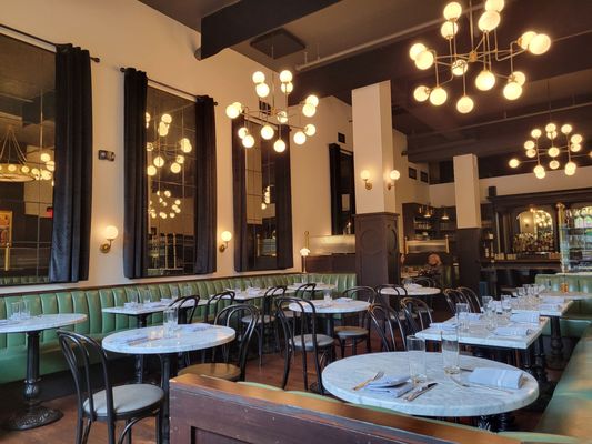 Avery Restaurant by null