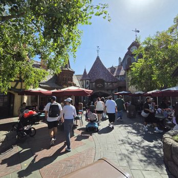 Red Rose Taverne - Outdoor seating - Burgers Near Me - Anaheim, California Red Rose Taverne - Outdoor seating - Burgers Near Me - Anaheim, California