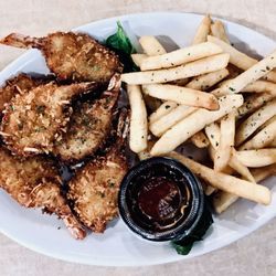 Mad Flavorz Wing Lounge - Coconut Shrimp