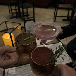 Roaring Underground - The drinks for fabulous!