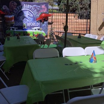 The Cake Plug - Tables also available for rent with back drop and stands for desert table stands! One stop shop - Cupcakes Near Me