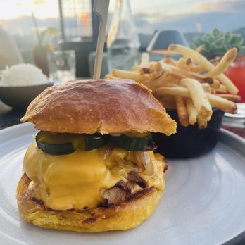 The Rooftop - Smash burger - Asian Fusion Near Me - Beverly Hills, California The Rooftop - Smash burger - Asian Fusion Near Me - Beverly Hills, California