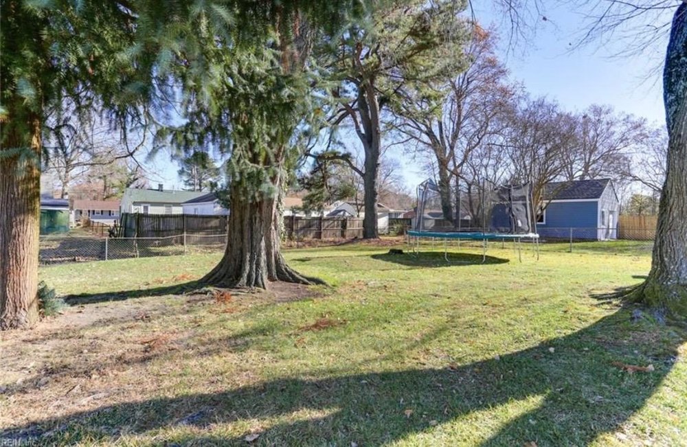 P.V.O ARTISTIC FENCING Virginia Beach, Virginia Fences & Gates