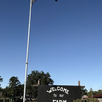 Conner's A-Maize-Ing Acres - Venues & Event Spaces Near Me - Hilliard, Florida
