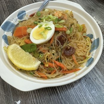 Salo-Salo Grill - Pancit - Filipino Near Me - Artesia, California Salo-Salo Grill - Pancit - Filipino Near Me - Artesia, California