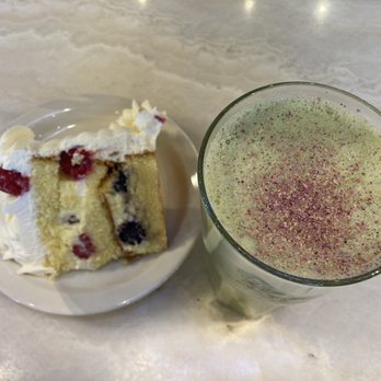 Urth Caffé - Orange - Berries & Cream and Green Rose Latté - Coffee & Tea Near Me - Orange, California Urth Caffé - Orange - Berries & Cream and Green Rose Latté - Coffee & Tea Near Me - Orange, California