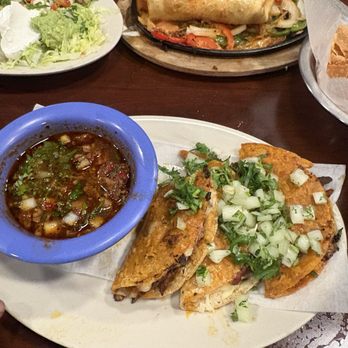 El Mezcal - Birria Tacos and Mezcal Chimichangas - Mexican Near Me - Hinesville, Georgia El Mezcal - Birria Tacos and Mezcal Chimichangas - Mexican Near Me - Hinesville, Georgia