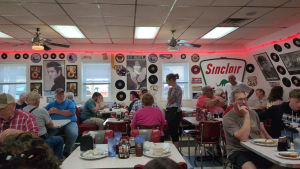 Charlie Parker's Diner by null