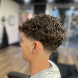Seaside Barbers - Low taper by Christian