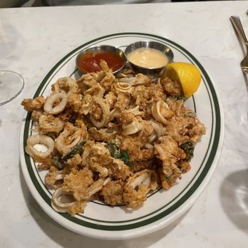 Cafe Nitido - Calamari - Dominican Near Me - Audubon, New Jersey