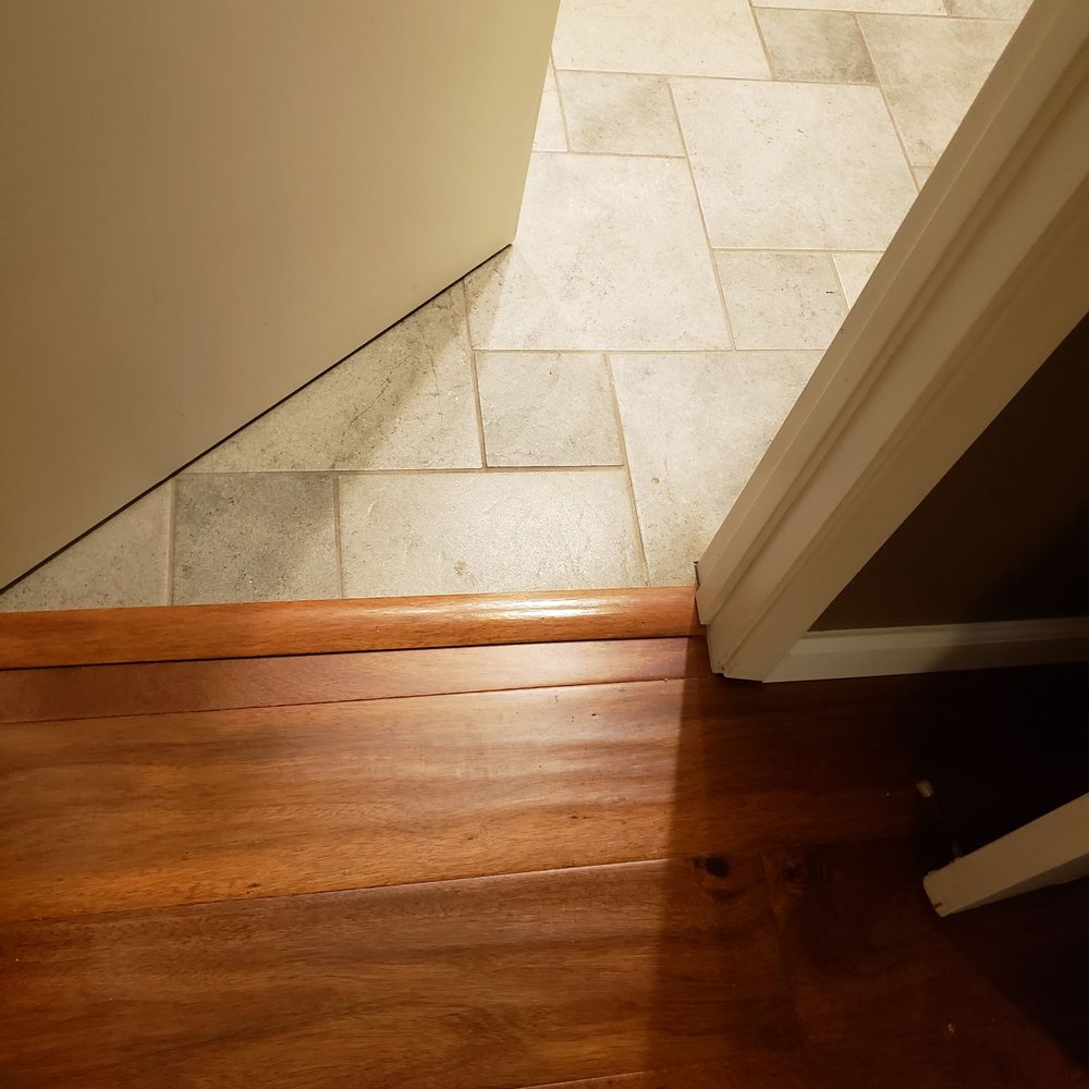 St. Francis Flooring - Hardwood to tile transition - Carpeting Near Me - Santa Rosa, California St. Francis Flooring - Hardwood to tile transition - Carpeting Near Me - Santa Rosa, California