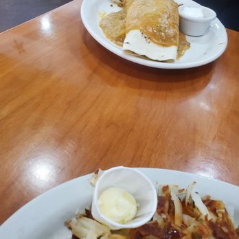 Doug's Day Diner - Centennial - Diners Near Me - Centennial, Colorado Doug's Day Diner - Centennial - Diners Near Me - Centennial, Colorado