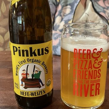 Poppy's Pizza & Grill - Hefeweizen - Pizza Near Me - Estes Park, Colorado Poppy's Pizza & Grill - Hefeweizen - Pizza Near Me - Estes Park, Colorado