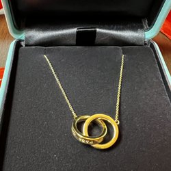 Tiffany & Company - Necklace in box