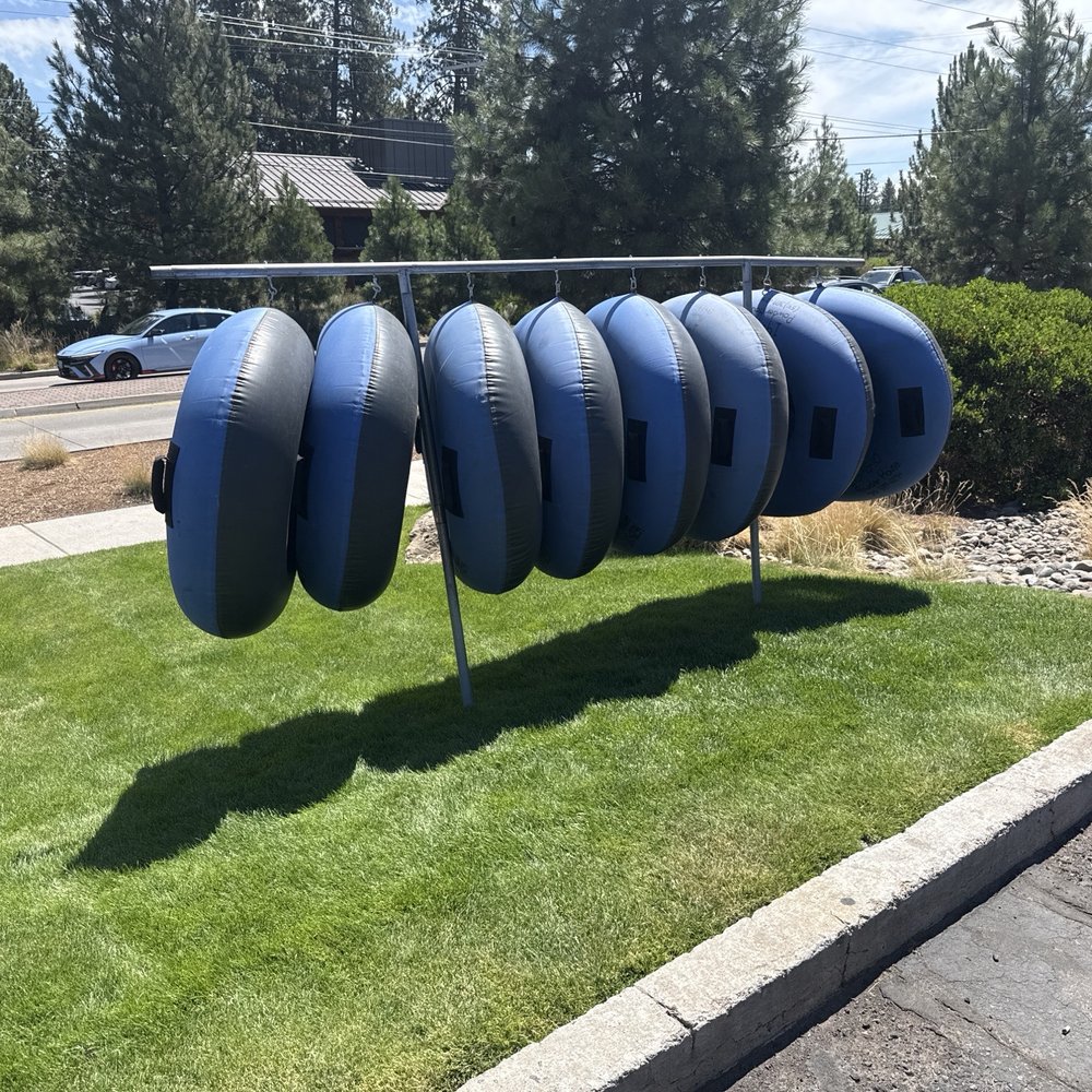 Powder House Ski & Snowboard - Ski & Snowboard Shops Near Me - Bend, Oregon Powder House Ski & Snowboard - Ski & Snowboard Shops Near Me - Bend, Oregon