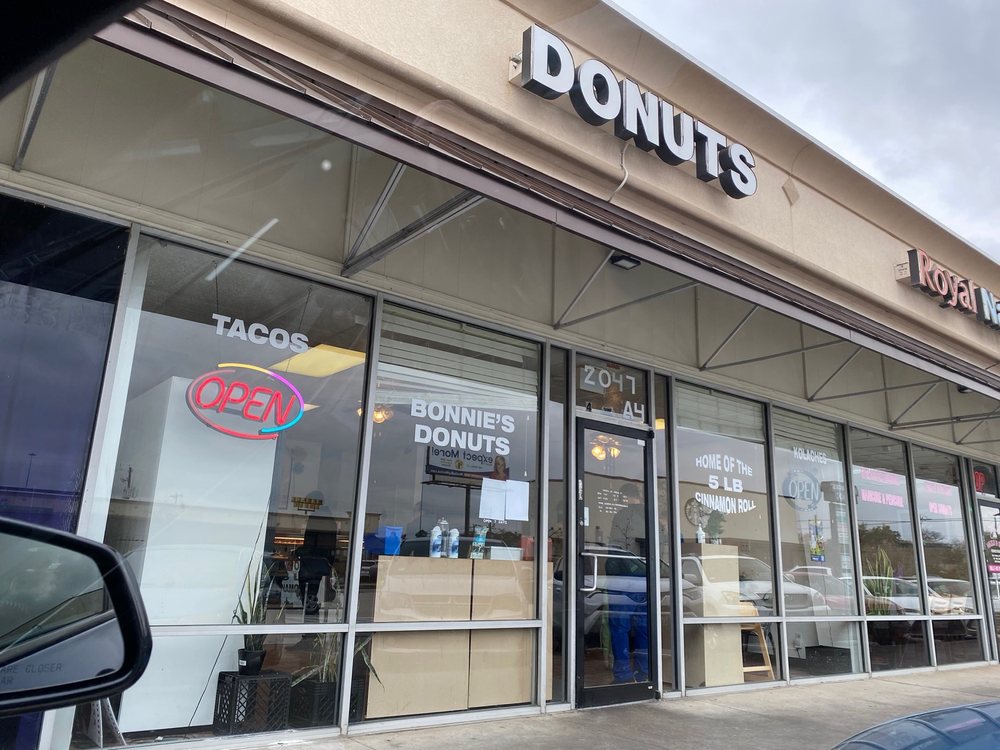 BONNIE’S DONUT Updated November 2024 11 Photos & 17 Reviews 3500