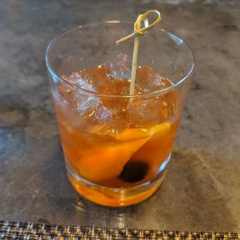 Maypop Restaurant - Whistle Pig Old Fashioned - New American Near Me - New Orleans, Louisiana