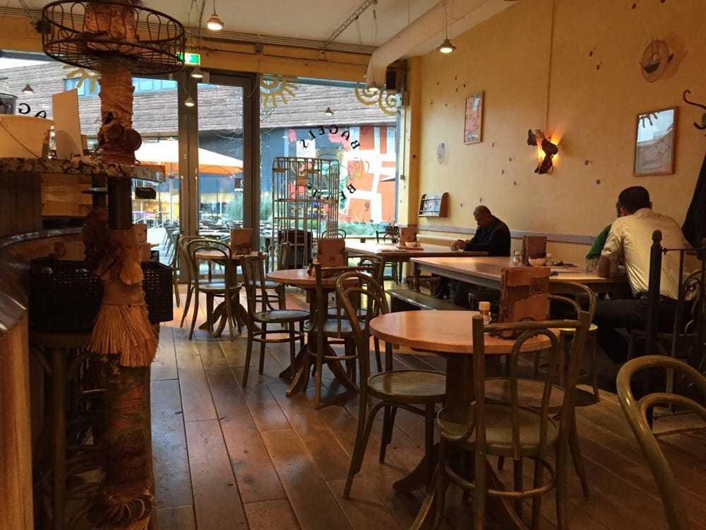 BAGELS & BEANS Updated June 2024 Belfort 6, Almere, Flevoland, The