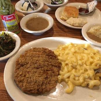 Cracker Barrel Old Country Store - Chicken fried steak, brown gravy on the side, Mac and cheese, turnip greens, and masked potato with gravy... Sooooo good!!!! - Southern Near Me - Harker Heights, Texas Cracker Barrel Old Country Store - Chicken fried steak, brown gravy on the side, Mac and cheese, turnip greens, and masked potato with gravy... Sooooo good!!!! - Southern Near Me - Harker Heights, Texas