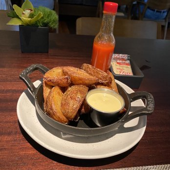 Bludorn - Potato crisp - New American Near Me - Houston, Texas Bludorn - Potato crisp - New American Near Me - Houston, Texas