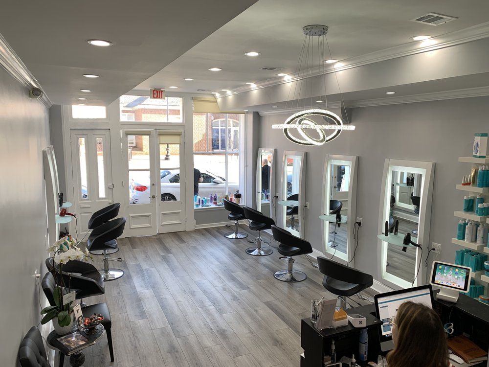 Salon Omer & Spa, Washington Roadtrippers