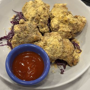 M Cozy Fusion Cafe - Dinner Menu: chicken wings - Breakfast & Brunch Near Me - Seattle, Washington