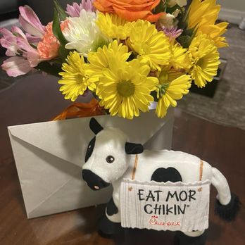 Chick-fil-A - Fast Food Near Me - Mission Viejo, California