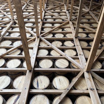 Heaven Hill Bourbon Experience - Tours Near Me - Bardstown, Kentucky