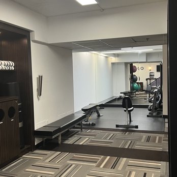 The Prince George Hotel - Gym - Hotels Near Me - Halifax, Nova Scotia The Prince George Hotel - Gym - Hotels Near Me - Halifax, Nova Scotia