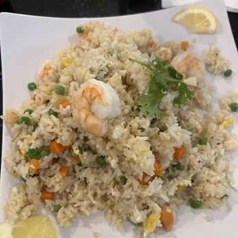Fusion Restaurant & Bar - Shrimp fried rice - Vietnamese Near Me - Riverside, California
