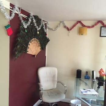 Asian Wellness Center - Waiting room - Massage Therapy Near Me - Oakland, California