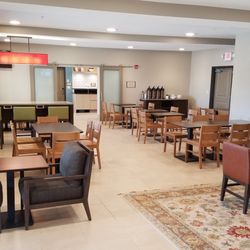 Country Inn & Suites by Radisson, St. Cloud West, MN - Dining Room