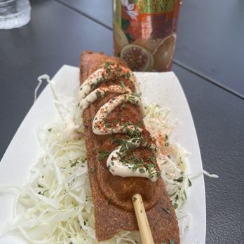 Executive Chauffeur Hawaii - Best lobster dog ever! - Limos Near Me - Honolulu, Hawaii Executive Chauffeur Hawaii - Best lobster dog ever! - Limos Near Me - Honolulu, Hawaii