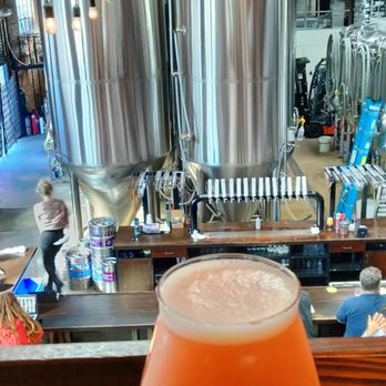 Original Pattern Brewing Company - SUNSHINE IN A BOTTLE GOSE - Breweries Near Me - Oakland, California