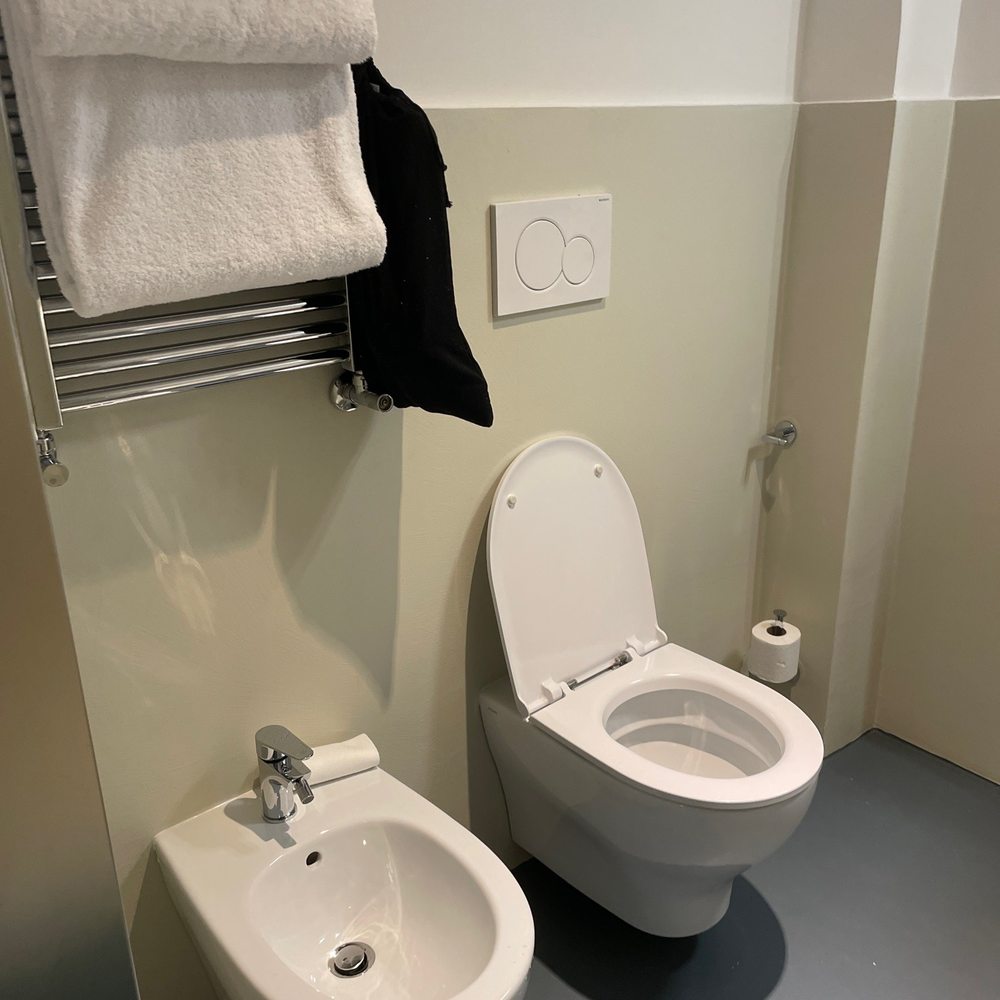 Hotel Leonardo Da Vinci Via Guido Monaco 12, 50144 Florence, Italy - Last  Updated November 2025 - Yelp, image size:1000x1000