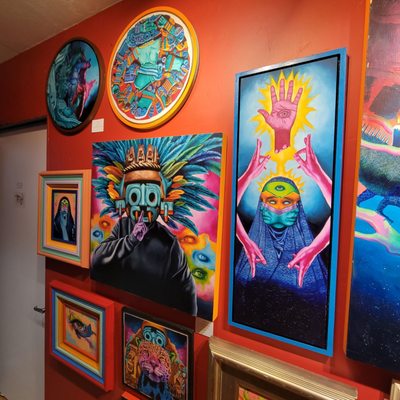 Distinction Gallery by null