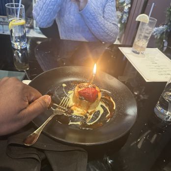 32 North - Bday dessert - Breakfast & Brunch Near Me - Valley Stream, New York