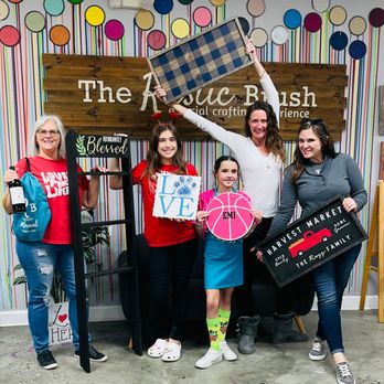 The Rustic Brush - Galleria - Paint & Sip Near Me - Houston, Texas The Rustic Brush - Galleria - Paint & Sip Near Me - Houston, Texas
