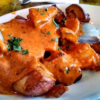 Esperpento - Patatas Bravas (spicy potatoes, $4.75) - 3.5 stars (Sunday dinner 2014-08-24) - Spanish Near Me - San Francisco, California