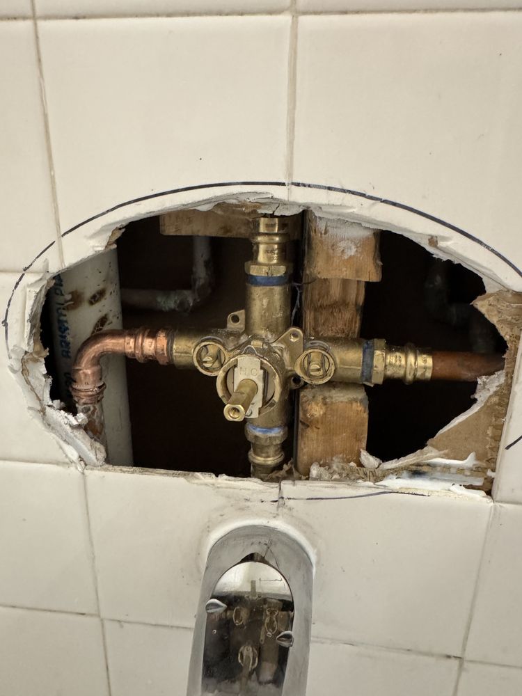 Slide of CSJ Home Solutions