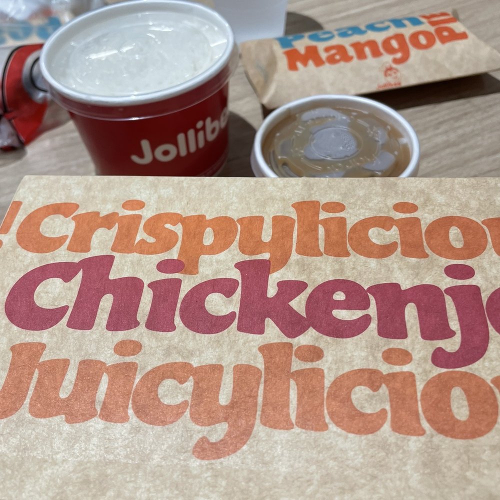 Jollibee - Chicken joy with gravy is my go to meal - Chicken Shop Near Me - Alhambra, California
